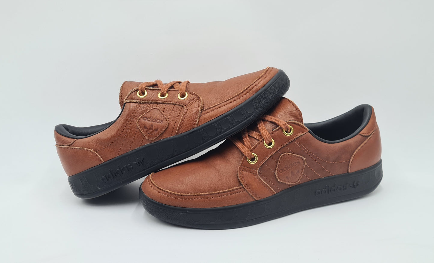 *TOP* 2015 Adidas Touring Freizeit Kollektion UK 10 / EUR 44 2/3