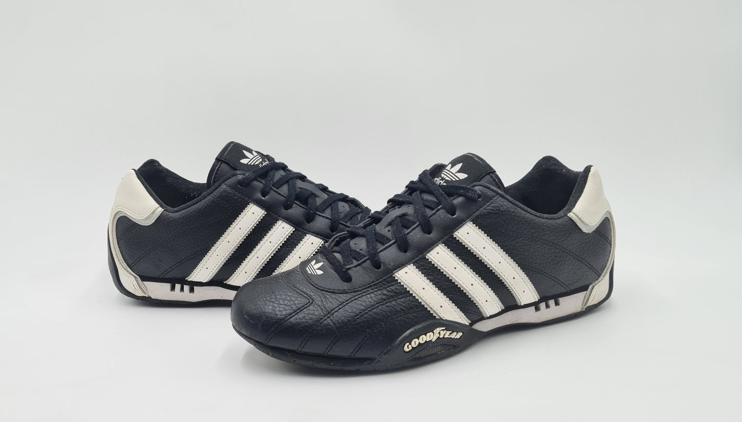 *Guter Zustand* 2012 Adidas Adi Racer Low Good Year Schwarz Gr. UK 8 / EUR 42