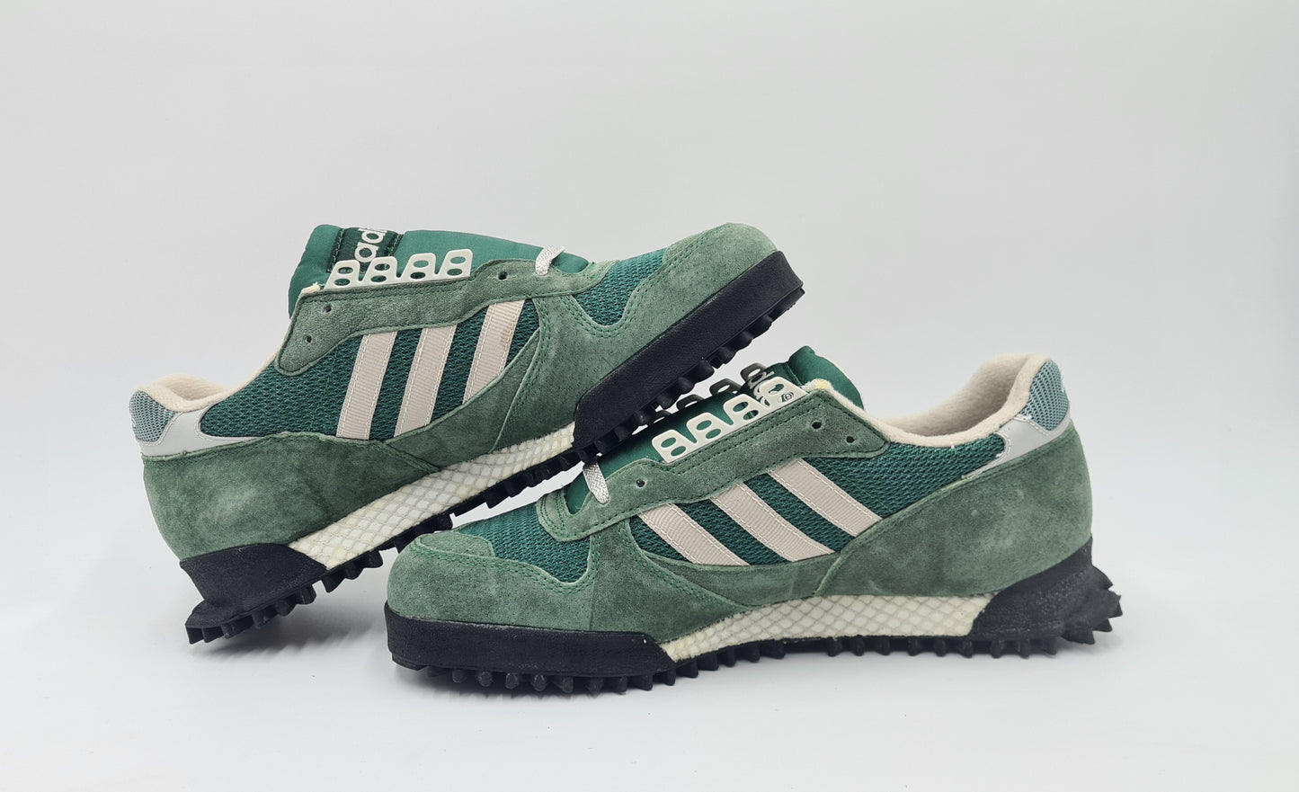*NEW* Vintage 1993 Adidas Marathon TR 2 Green UK 9.5 / EUR 44
