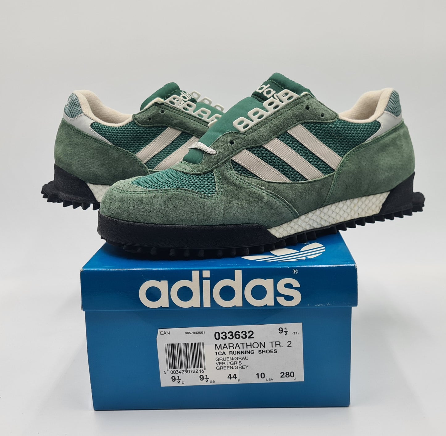 *NEW* Vintage 1993 Adidas Marathon TR 2 Green UK 9.5 / EUR 44