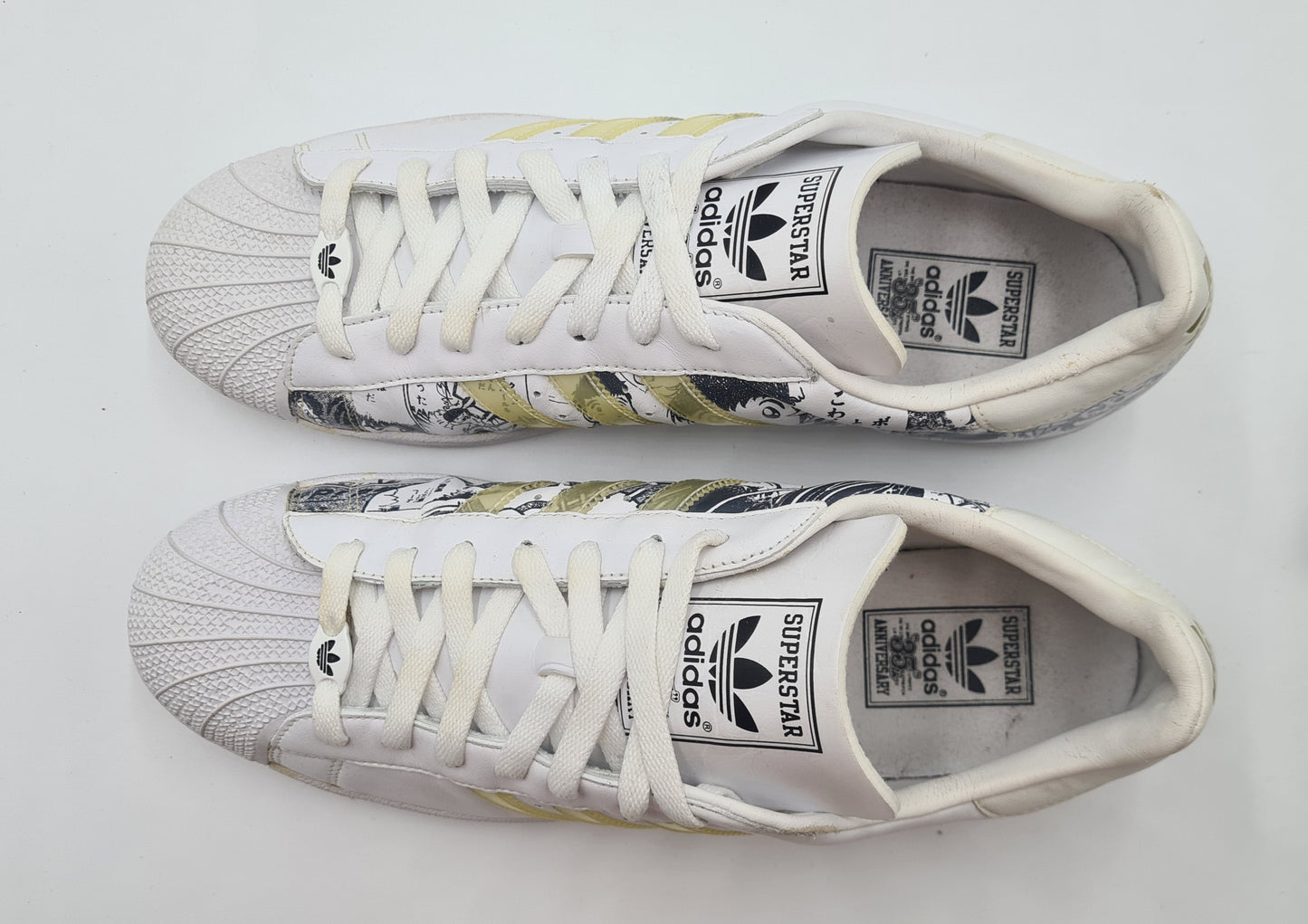 2004 Adidas Superstar 35th Anniversary Captain Tsubasa UK 11 / EUR 46