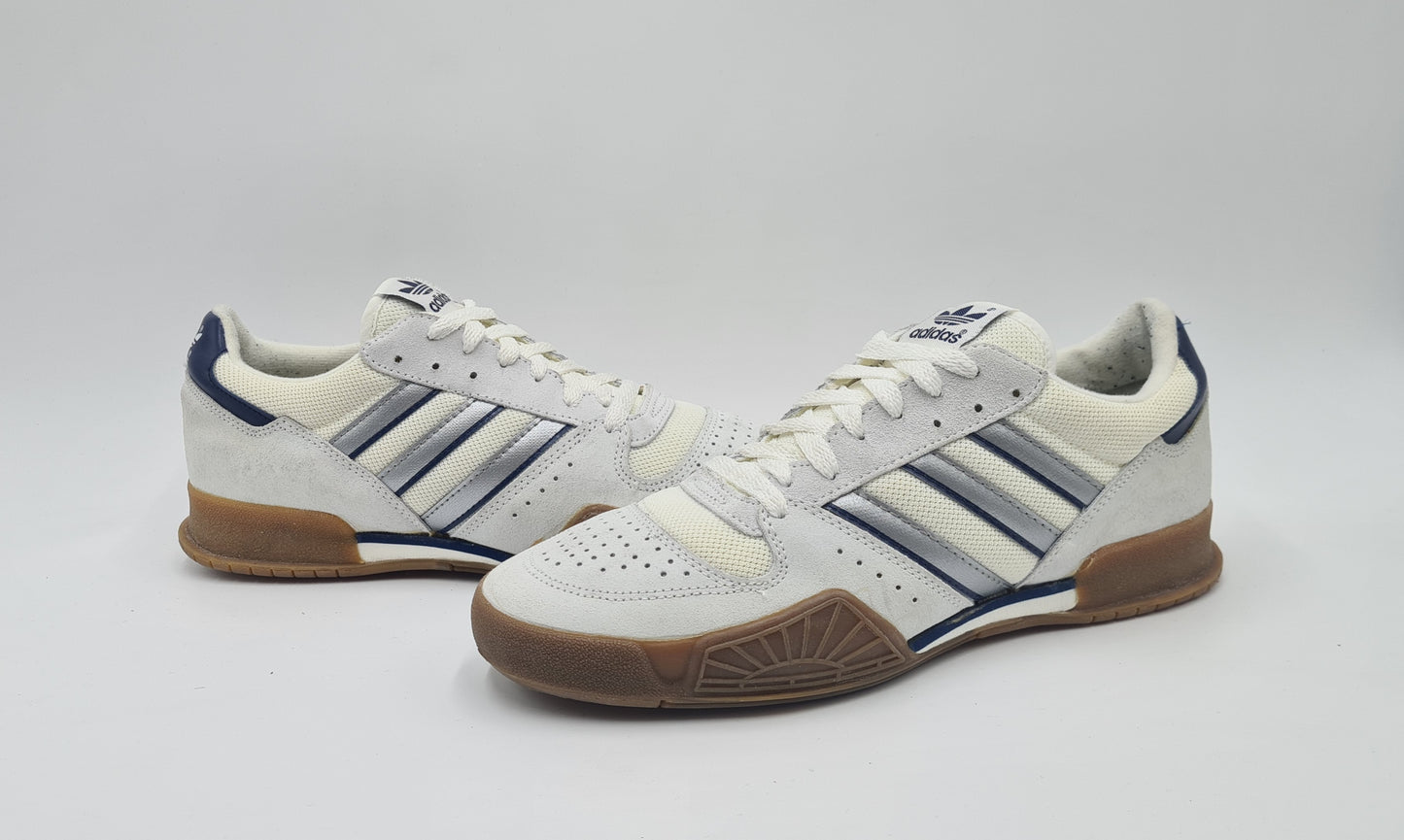 *TOP* Vintage 1989 Adidas Volley TL Indoor UK 9,5 / EUR 44