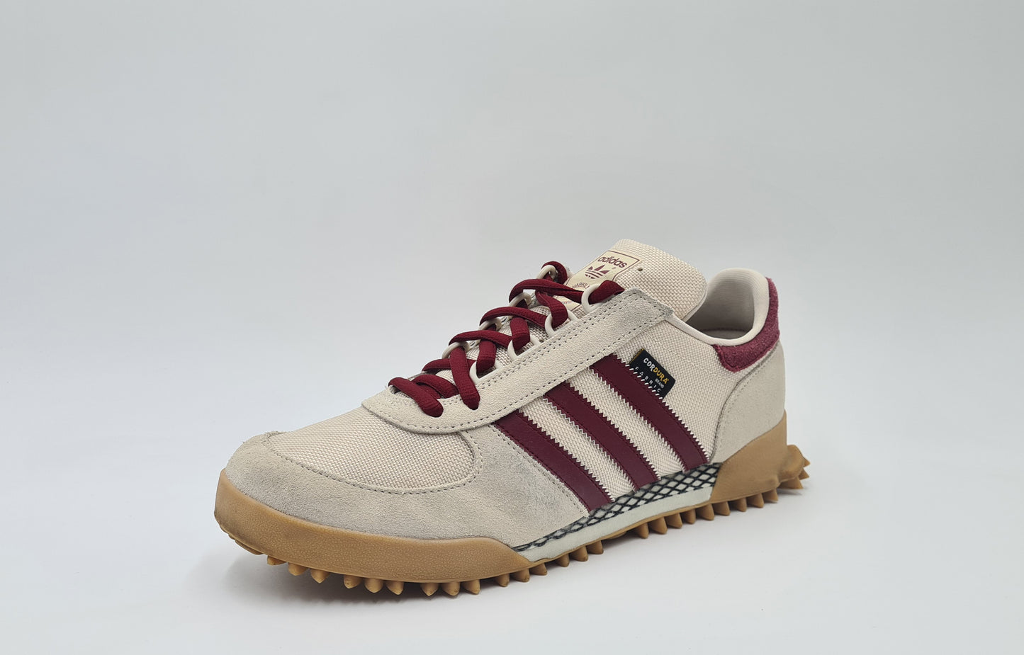 *VGC* 2023 Adidas Marathon TR Cordura Beige / Red UK 9.5 / EUR 44