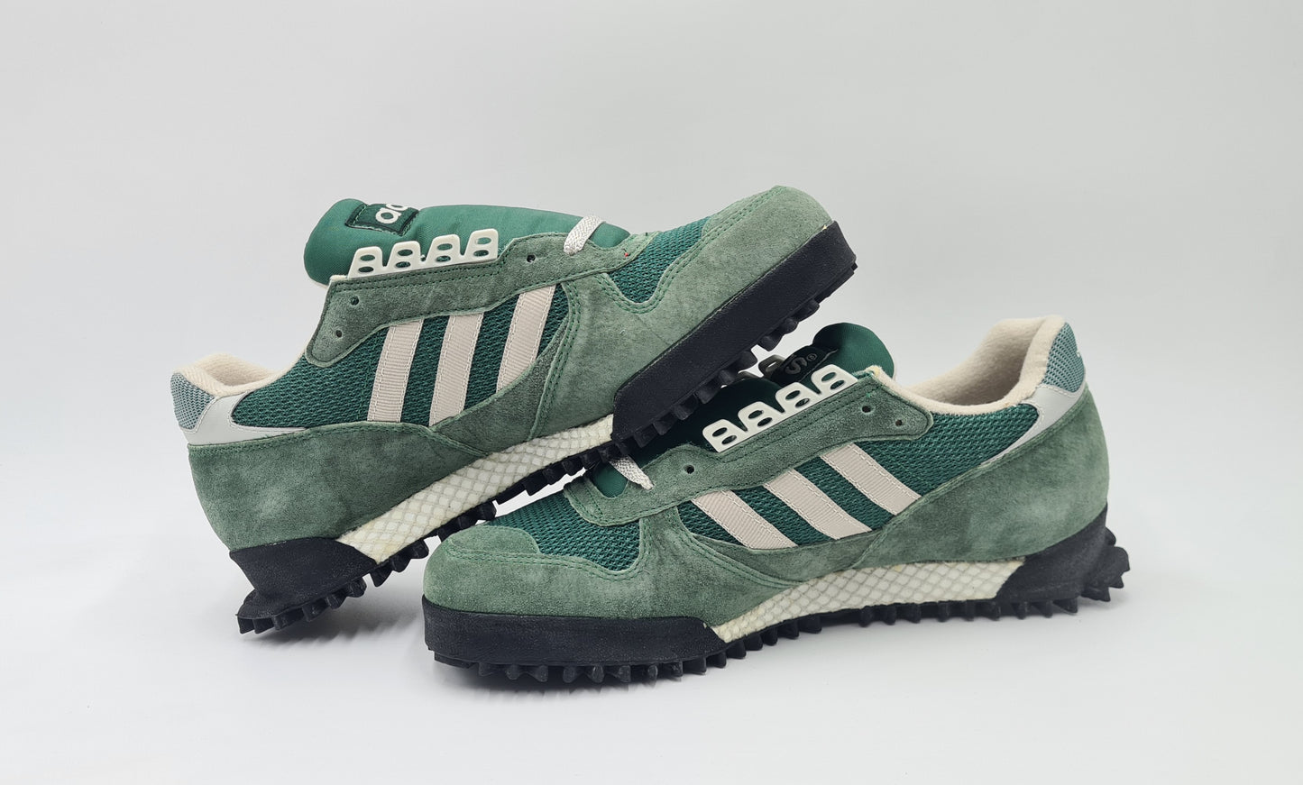 *NEU* Vintage 1993 Adidas Marathon TR 2 Grün UK 9,5 / EUR 44