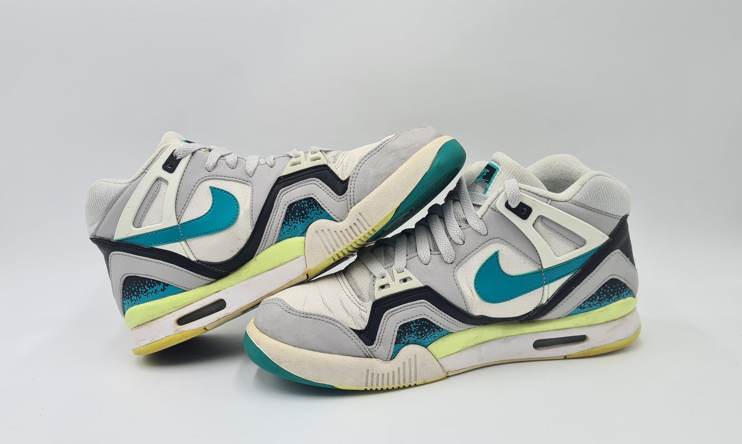 2014 Nike Air Tech Challenge II 'Turbo Green' Agassi UK 8.5 / EUR 43