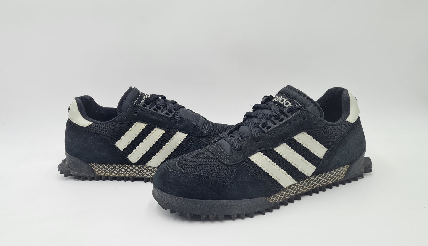*Guter Zustand* 1998 Adidas Marathon TR Schwarz UK 9 / EUR 43 1/3