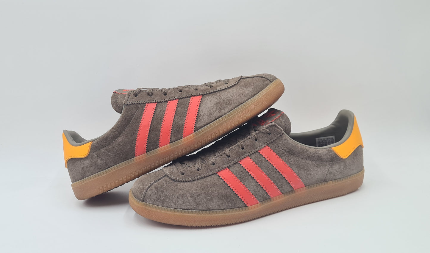 *VGC* 2022 Adidas Athens Size? Exclusive UK 11 / EUR 46