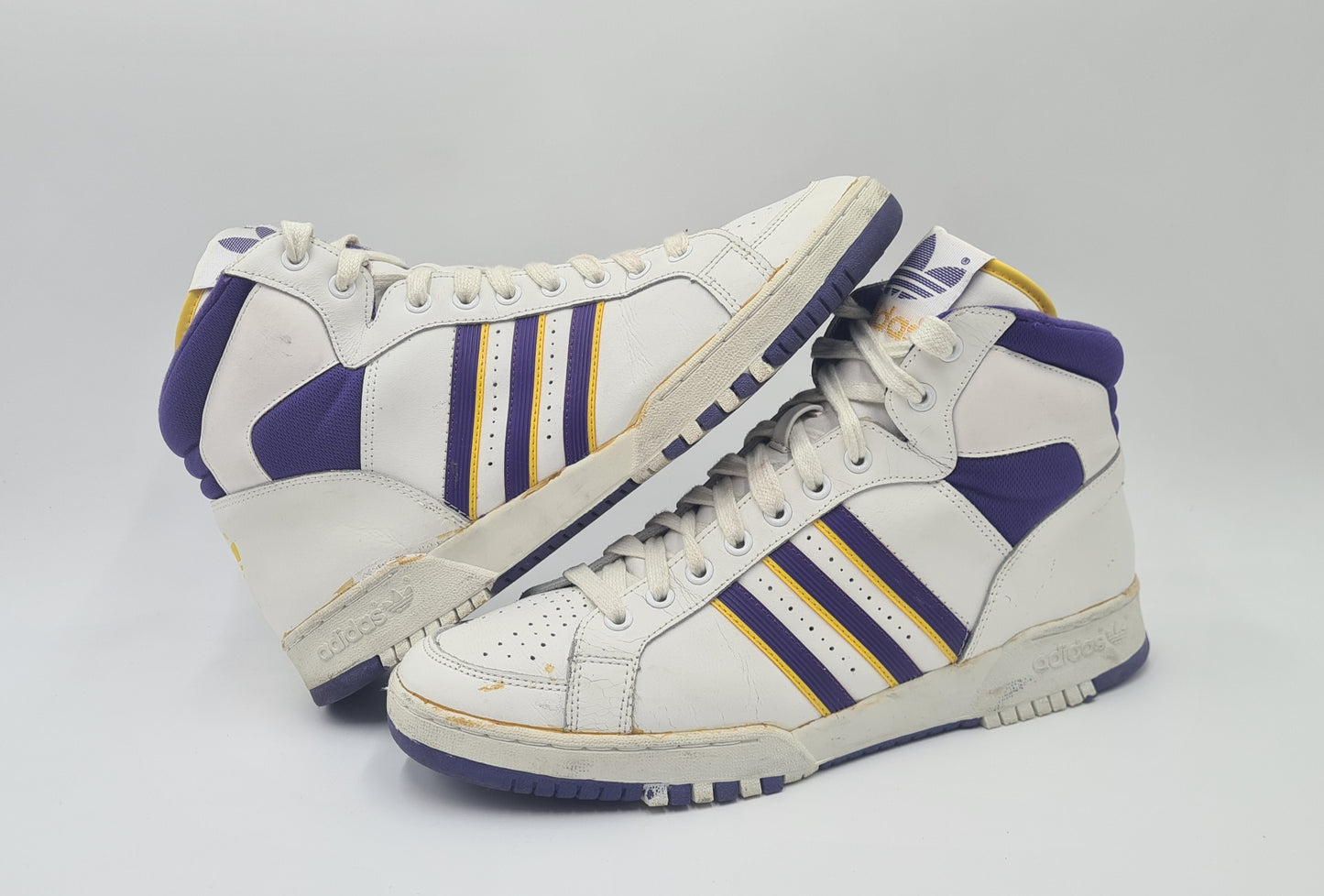 *Good condition* Vintage 1988 Adidas Connector Hi Lakers UK 11 / EUR 46