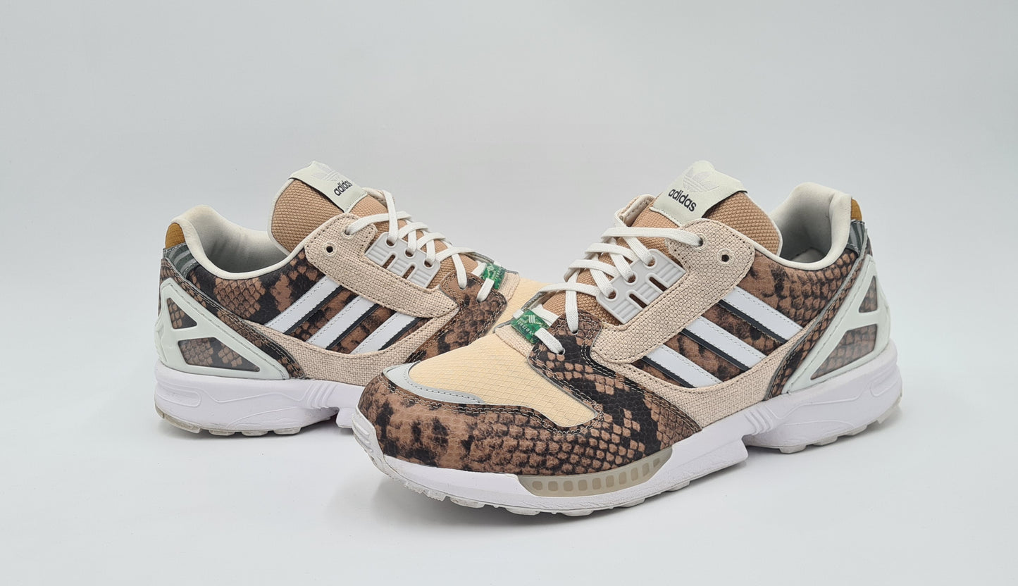 *Guter Zustand* 2019 Adidas ZX 8000 'Lethal Nights' Gr. UK 10,5 / EUR 45 1/3