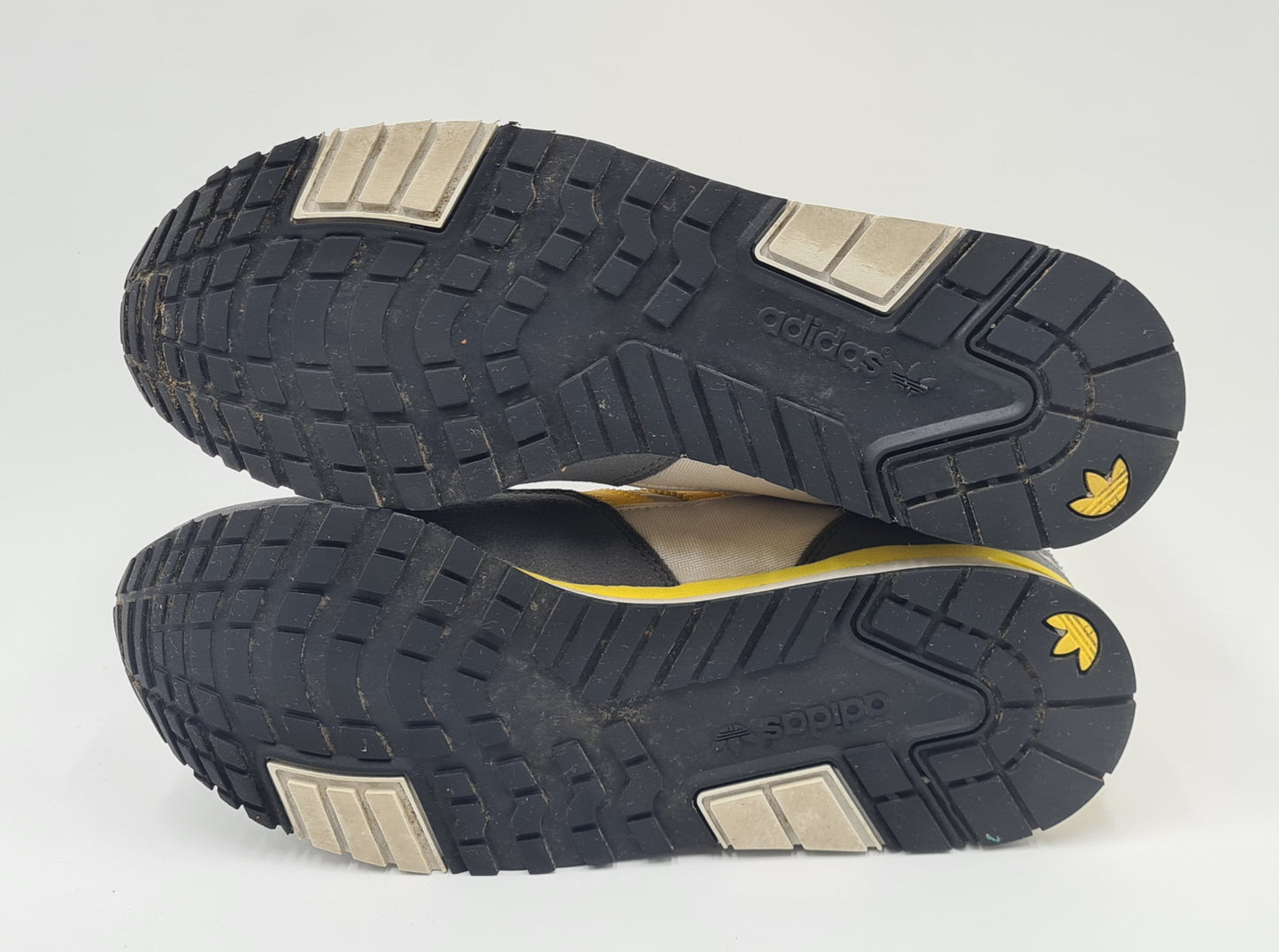 *Good condition* 2019 Adidas Lowertree UK 8.5 / EUR 42 2/3