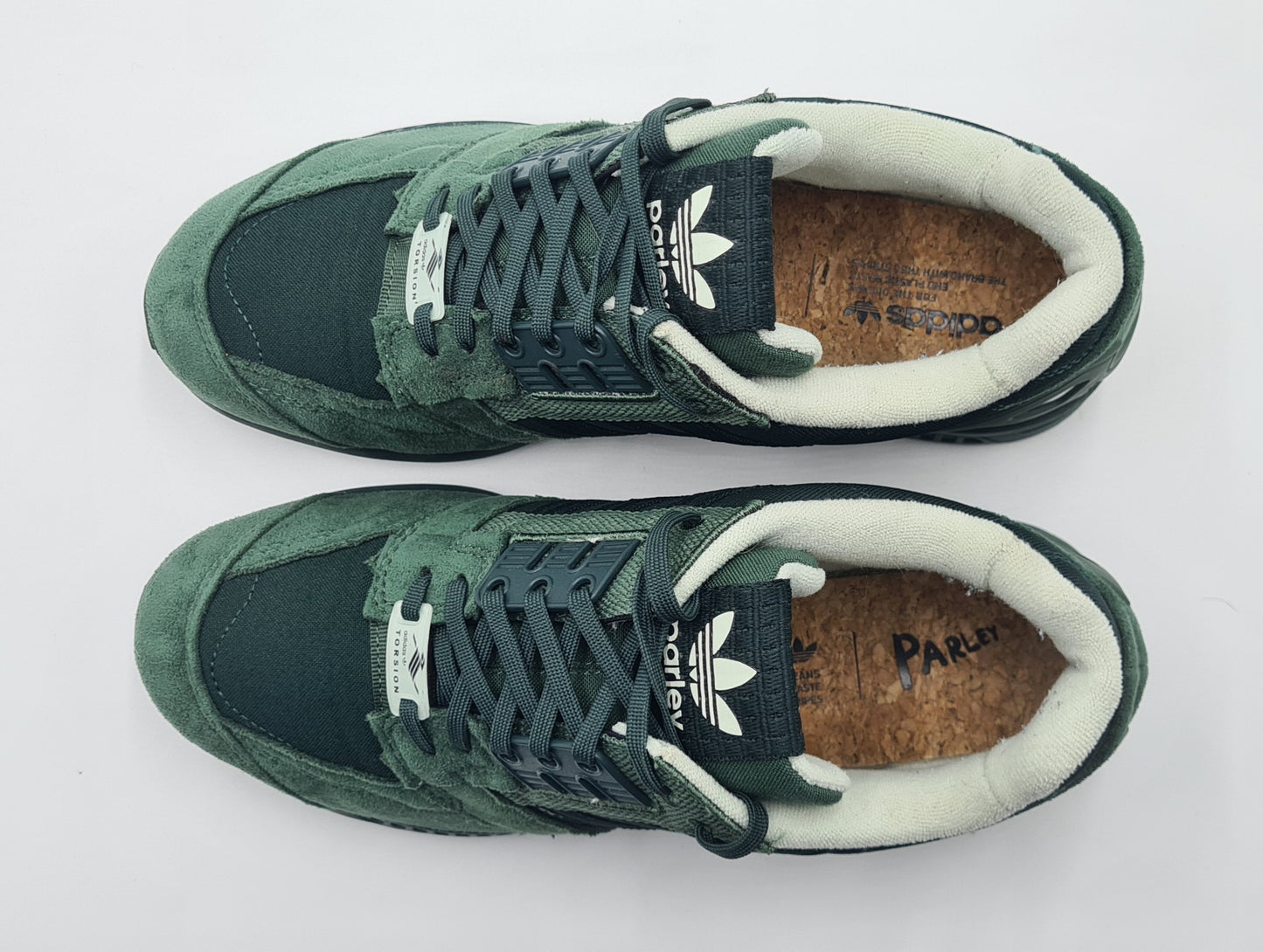 *Good condition* 2022 Adidas ZX 8000 Parley 'Shadow Green' UK 7.5 / EUR 41 1/3
