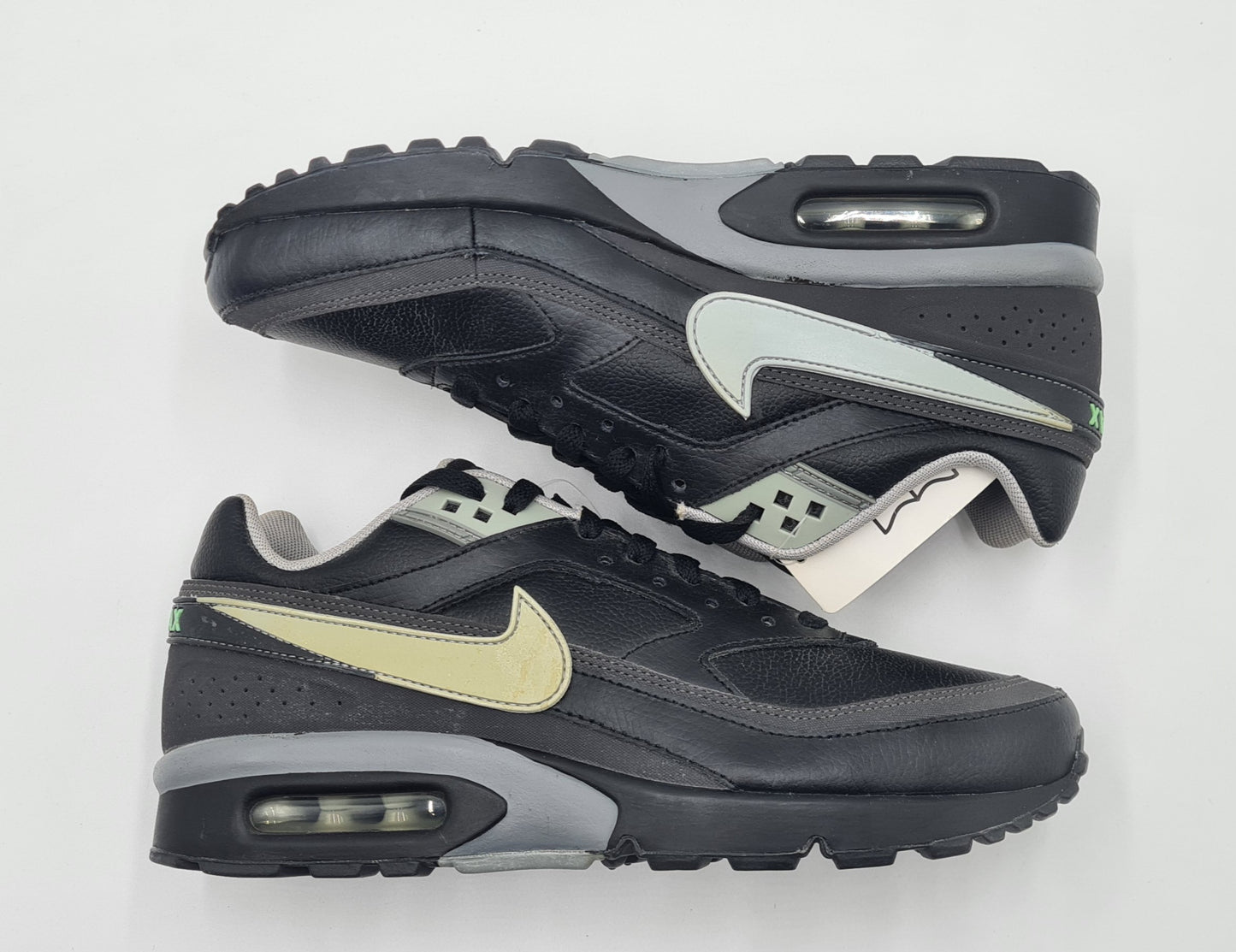 *NEW* 2012 Nike Air Classic BW UK 8 / EUR 42.5