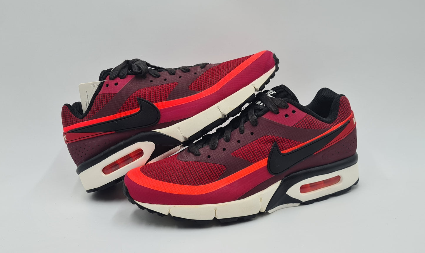*NEU* 2013 Nike Air Classic BW Gen 2 Gr. UK 8 / EUR 42,5