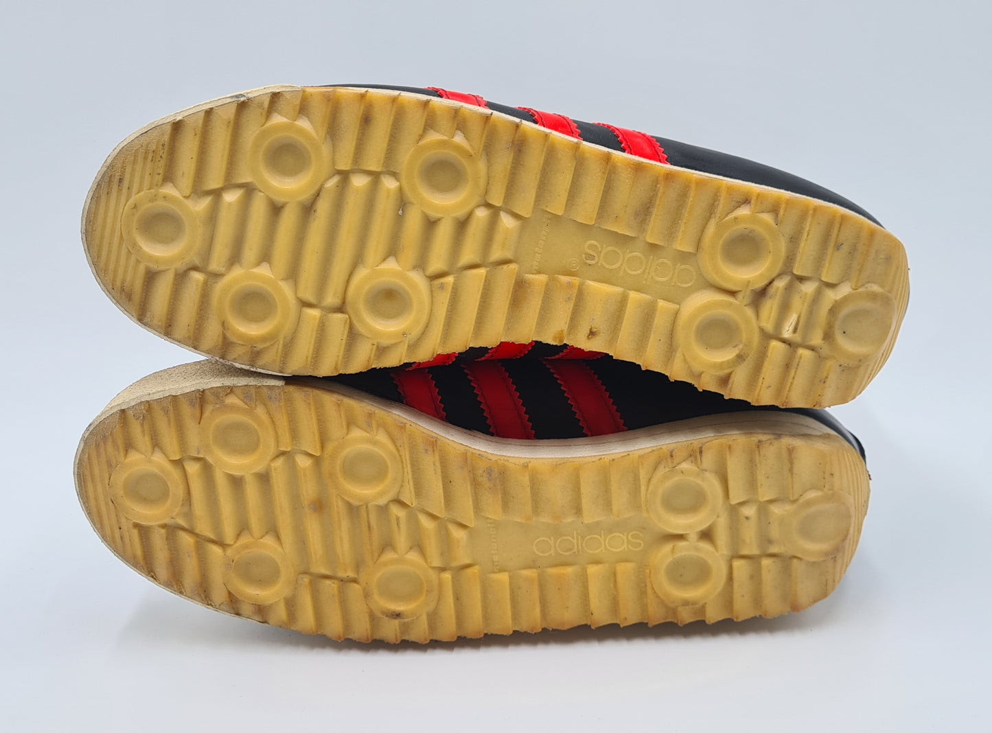 *LIKE NEW* Vintage 1980s Adidas F+S Skydiving UK 6.5 / EUR 40