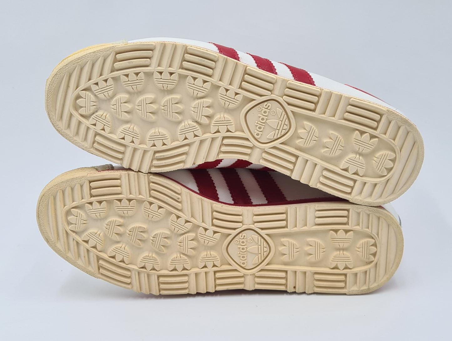 *NEW* Vintage 1970s Adidas Vienna Yugoslavia UK 6 / EUR 39 1/3