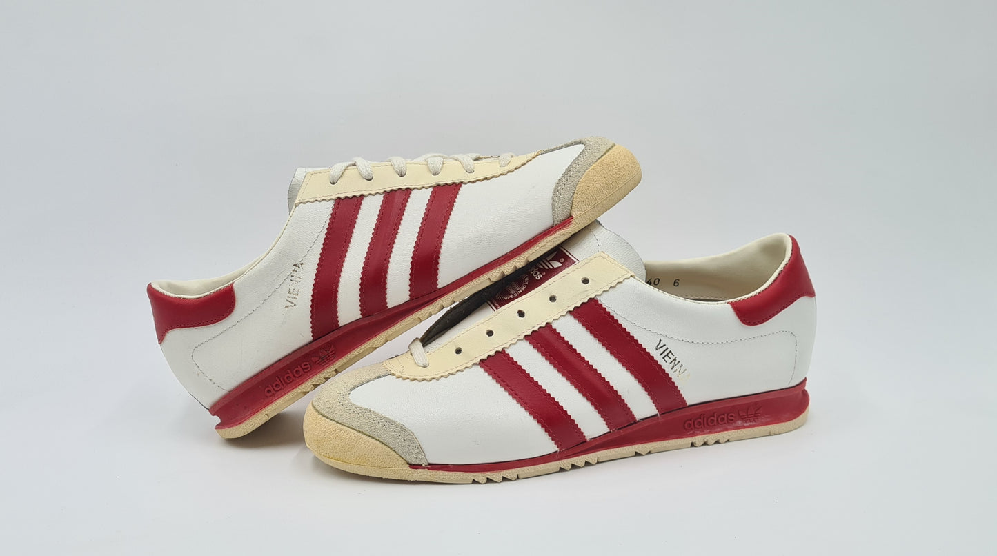 *NEW* Vintage 1970s Adidas Vienna Yugoslavia UK 6 / EUR 39 1/3
