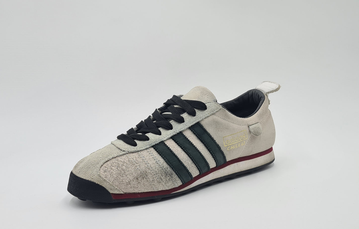 Vintage 2009 Adidas Chile 62 Retro Gray UK 8 / EUR 42