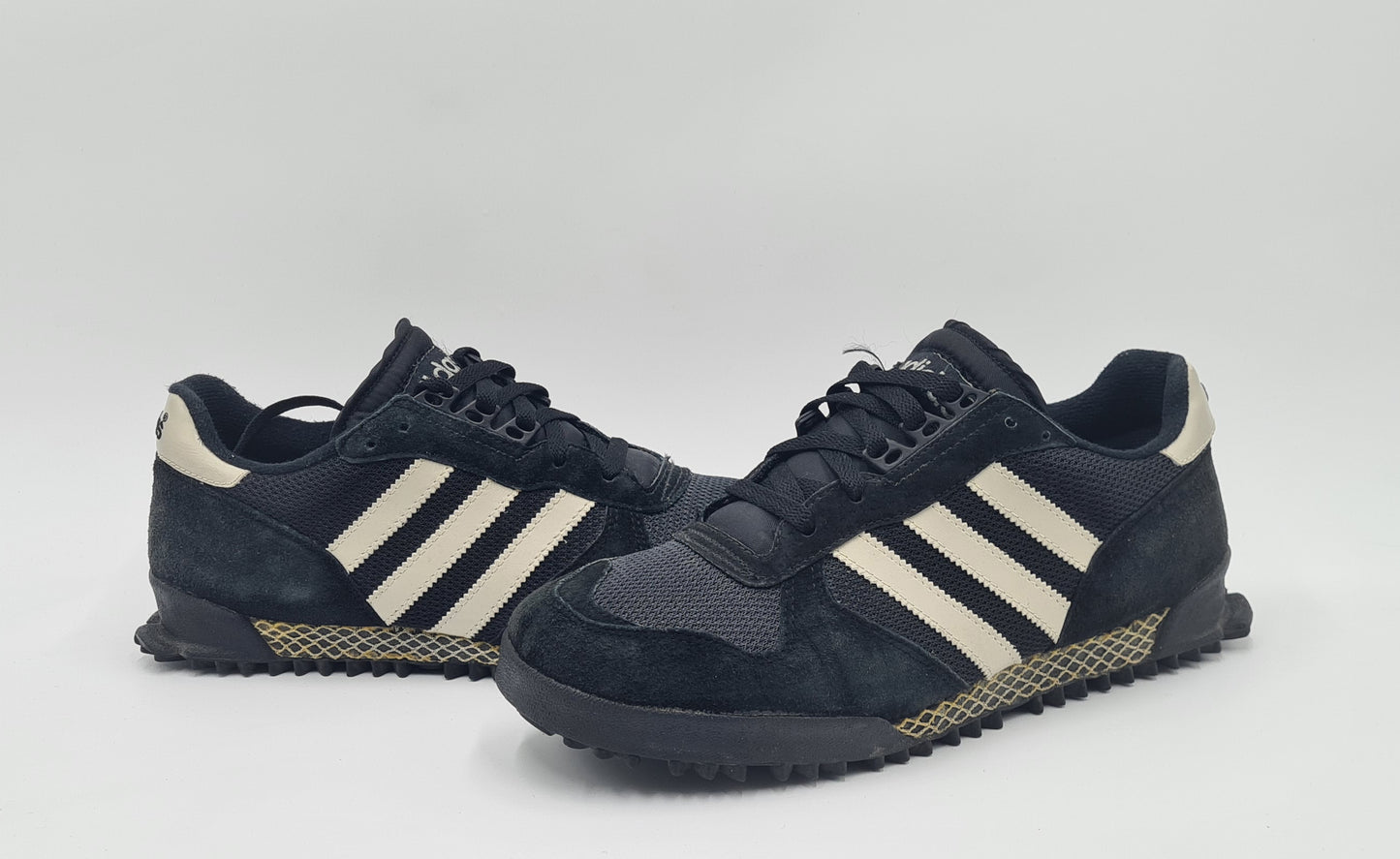 Vintage 1996 Adidas Marathon TR Schwarz UK 9 / EUR 43 1/3