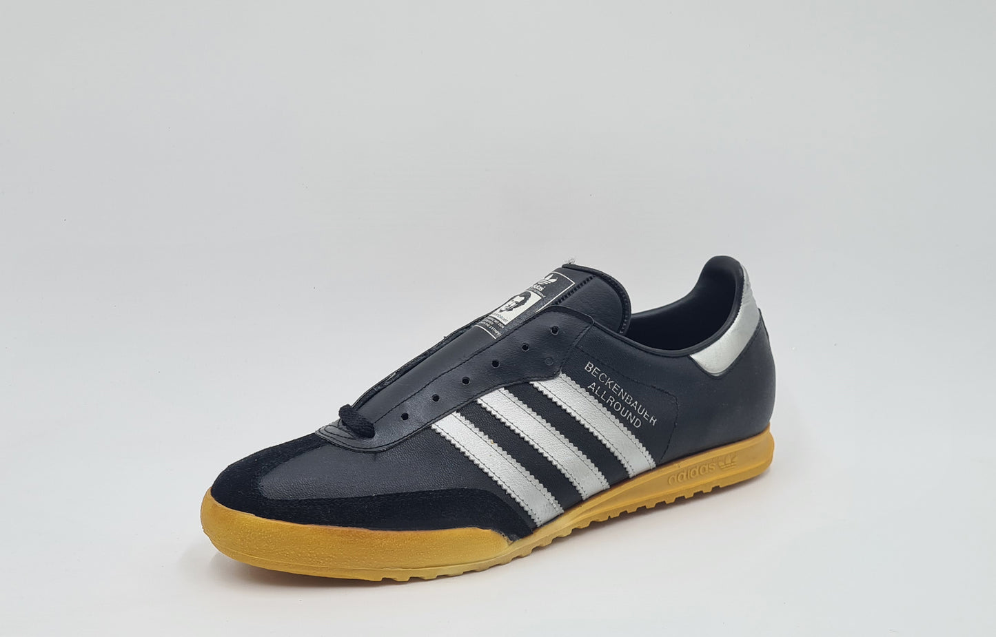 *NEW* Vintage 1980s Adidas Beckenbauer Allround UK 11 / EUR 46