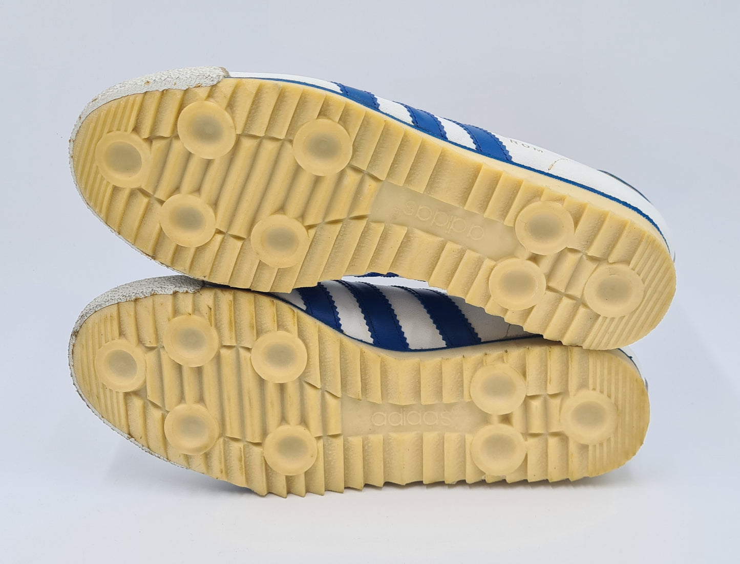 *NEW* Vintage 1980s Adidas Rom with blue stripes UK 5.5 / EUR 38 2/3