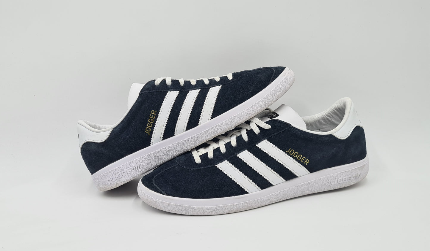 *VGC* 2020 Adidas Jogger Retro UK 10 / EUR 44 2/3