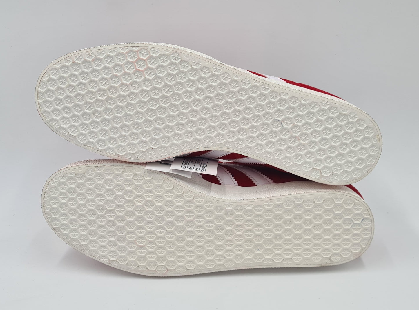 *NEW* 2023 Adidas Gazelle Sample Red UK 8.5 / EUR 42 2/3
