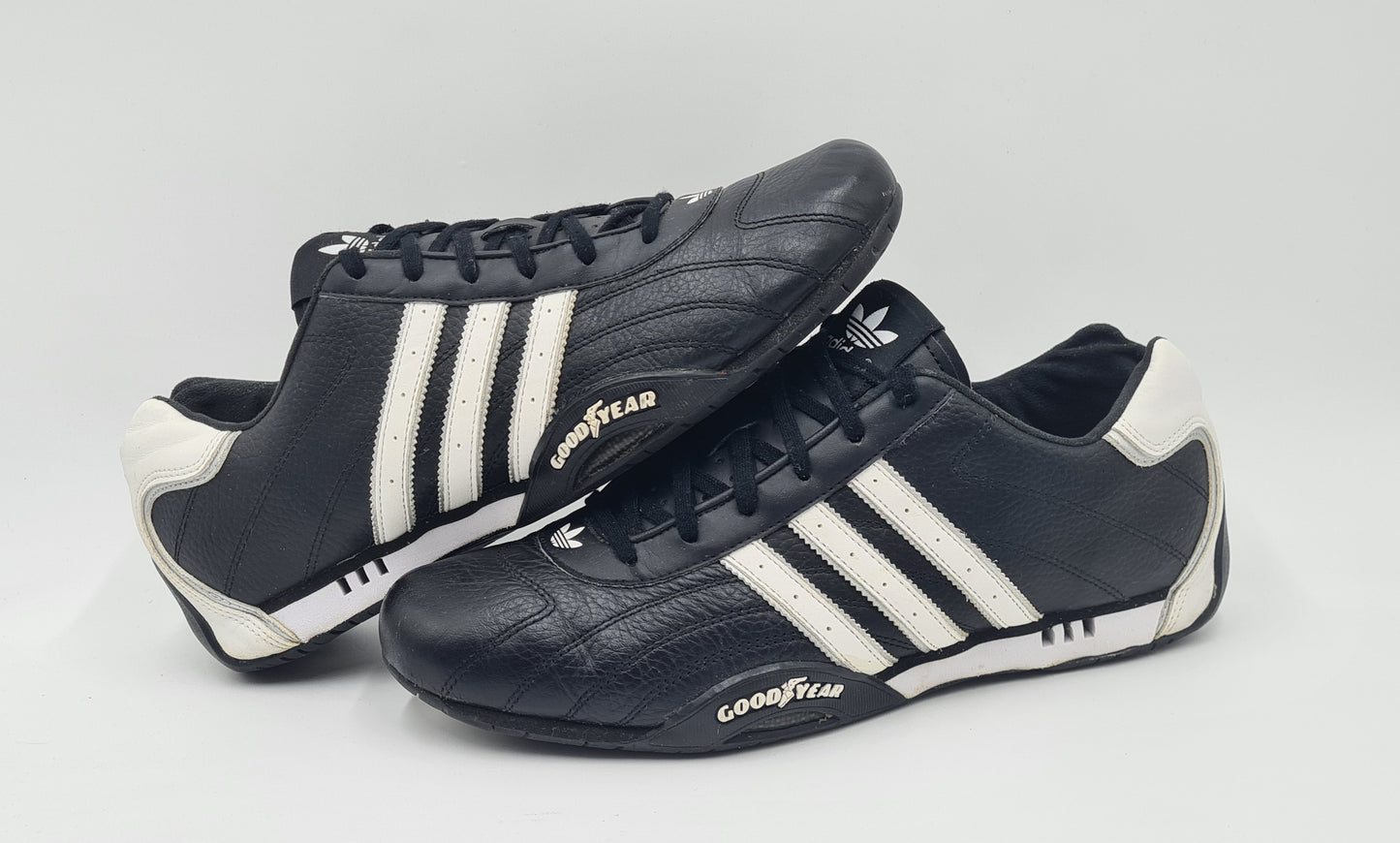 *TOP* 2012 Adidas Adi Racer Low Good Year Schwarz | G16082 | Gr. UK 9,5 / EUR 44