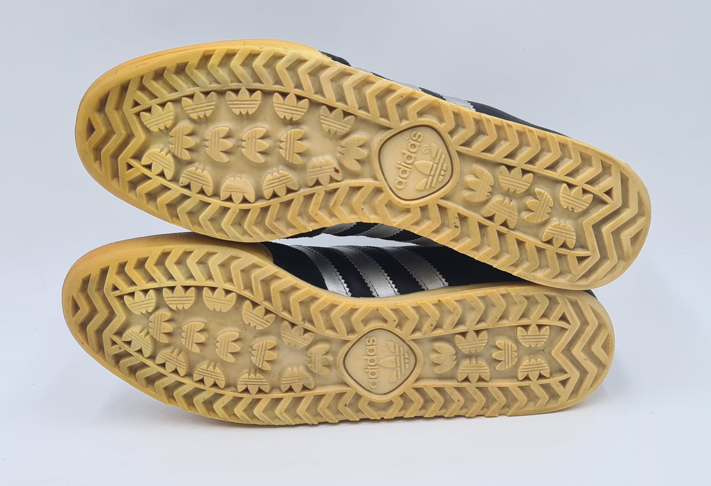 *VGC* Vintage 1980s Adidas Beckenbauer Allround UK 10.5 / EUR 45 1/3