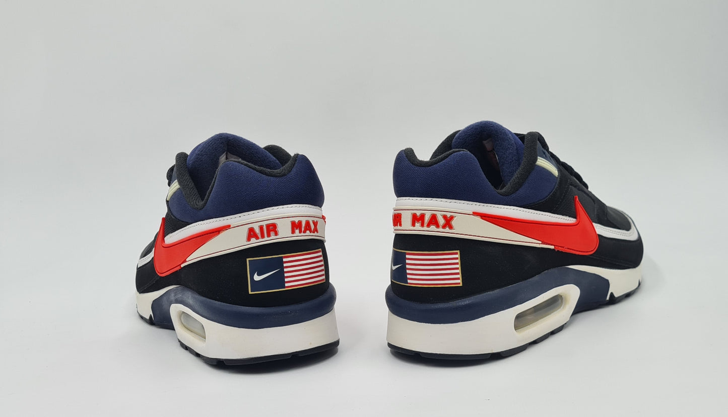 *NEW* 2016 Nike Air Classic BW Premium Olympic USA UK 9 / EUR 44