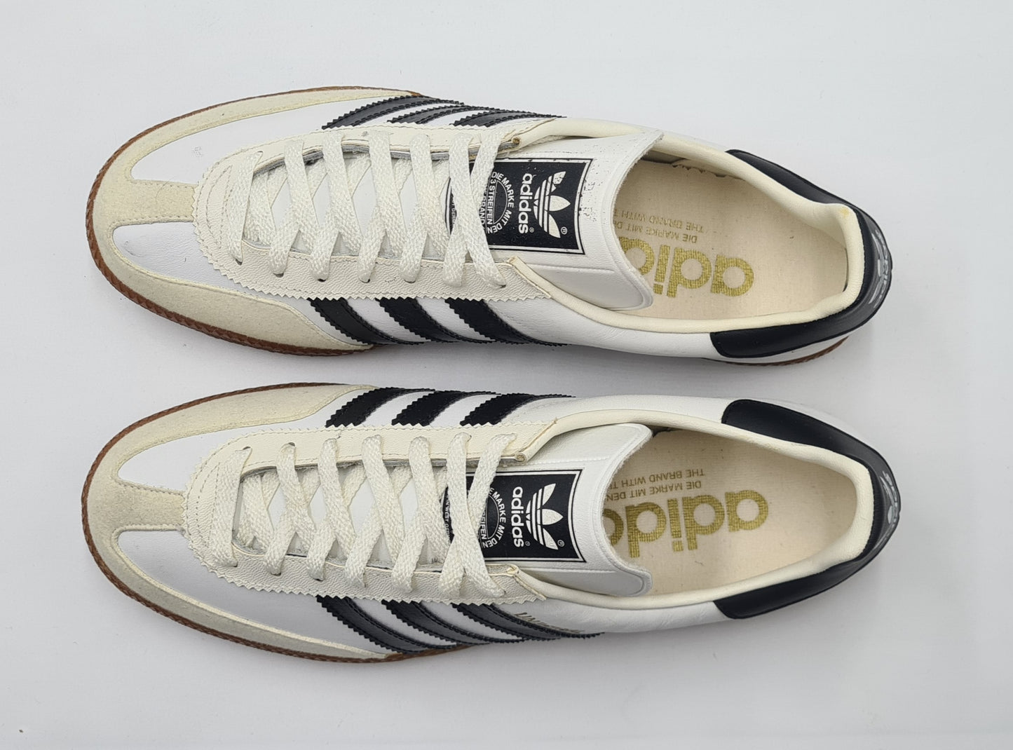 *NEU* Vintage 1980er Adidas Universal West Germany UK 8,5 / EUR 42 2/3