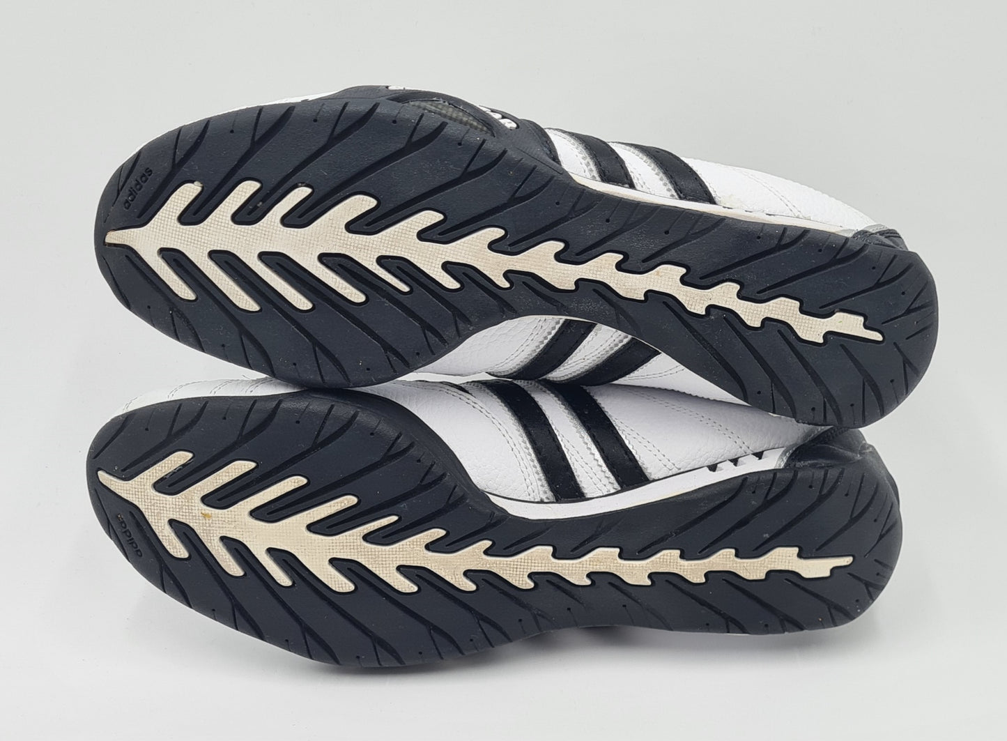 *TOP* 2014 Adidas Adi Racer Low Good Year Weiß | G16080 | Gr. UK 9 / EUR 43 1/3