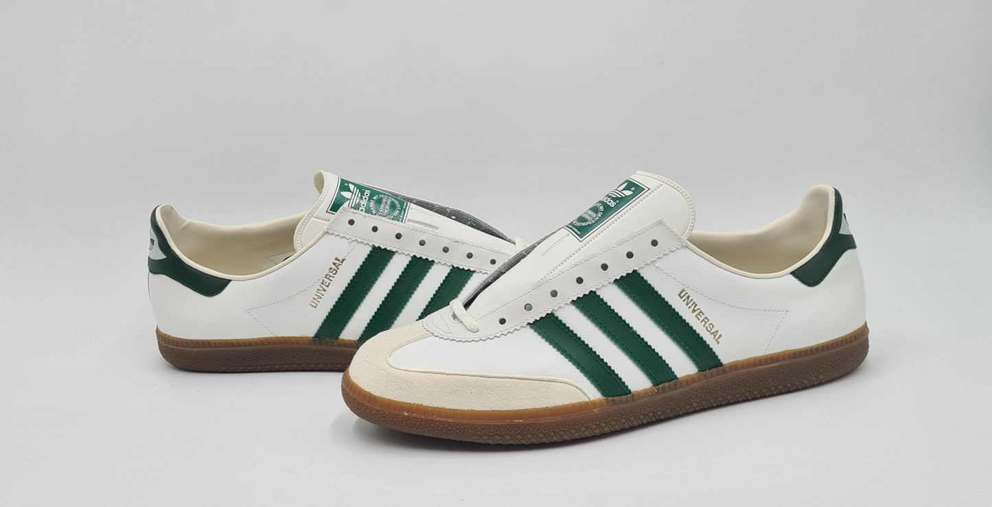*NEU* Vintage 1980er Adidas Universal mit grünen Streifen UK 11,5 / EUR 46 2/3