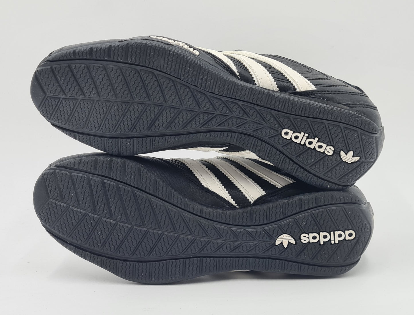 *NEU* 2009 Adidas Goodyear Street Schwarz Gr. UK 6,5 / EUR 40