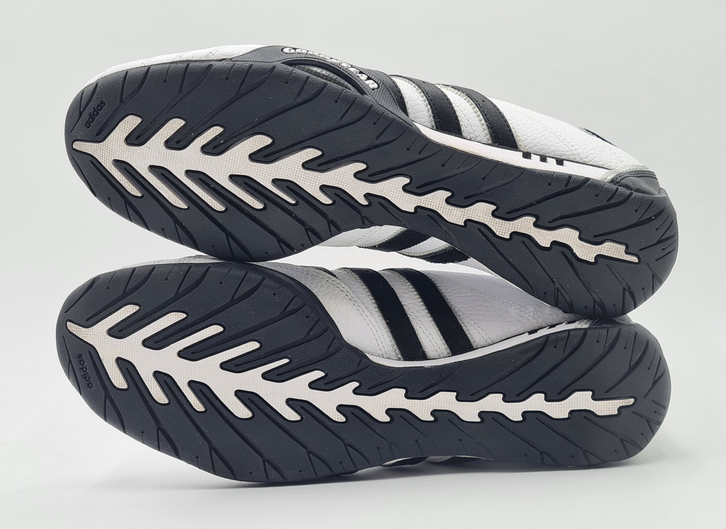 *WIE NEU* 2011 Adidas Adi Racer Low Good Year Weiß | G16080 | Gr. UK 9 / EUR 43 1/3