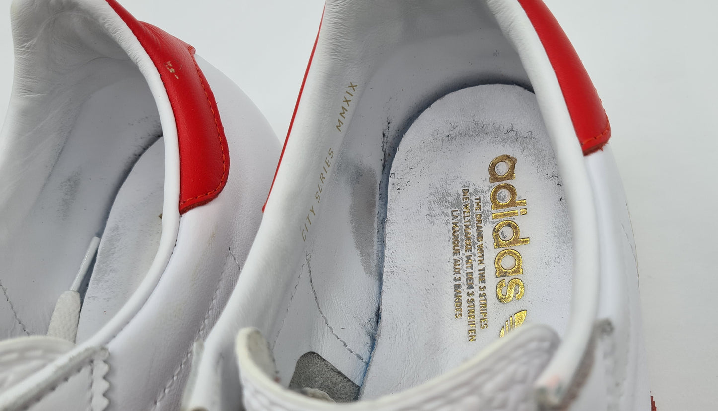 *TOP* 2019 Adidas Vienna Retro | EE4955 | Gr. UK 9,5 / EUR 44