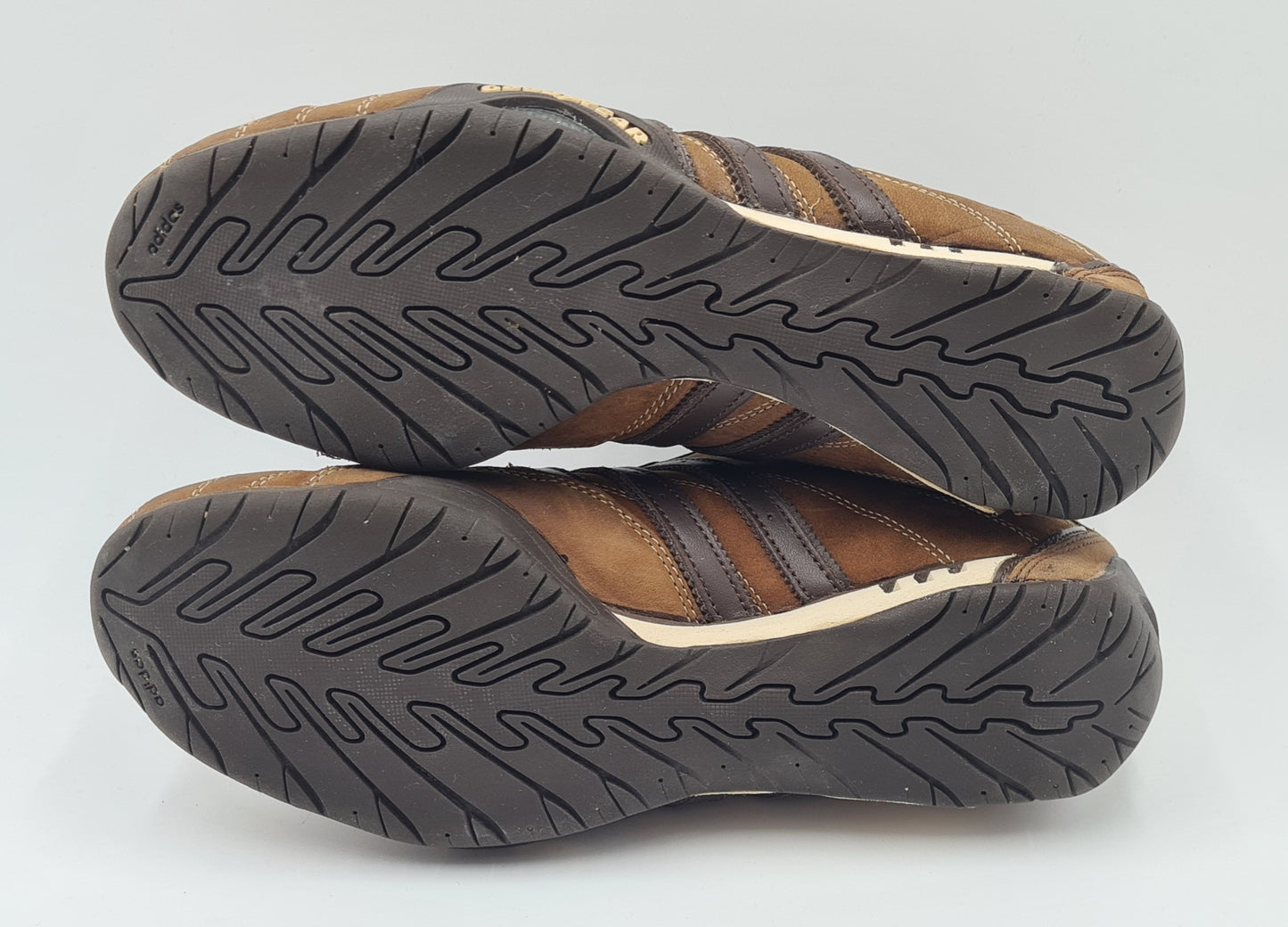 *TOP* 2012 Adidas Adi Racer Low Good Year Braun Gr. UK 9 / EUR 43 1/3
