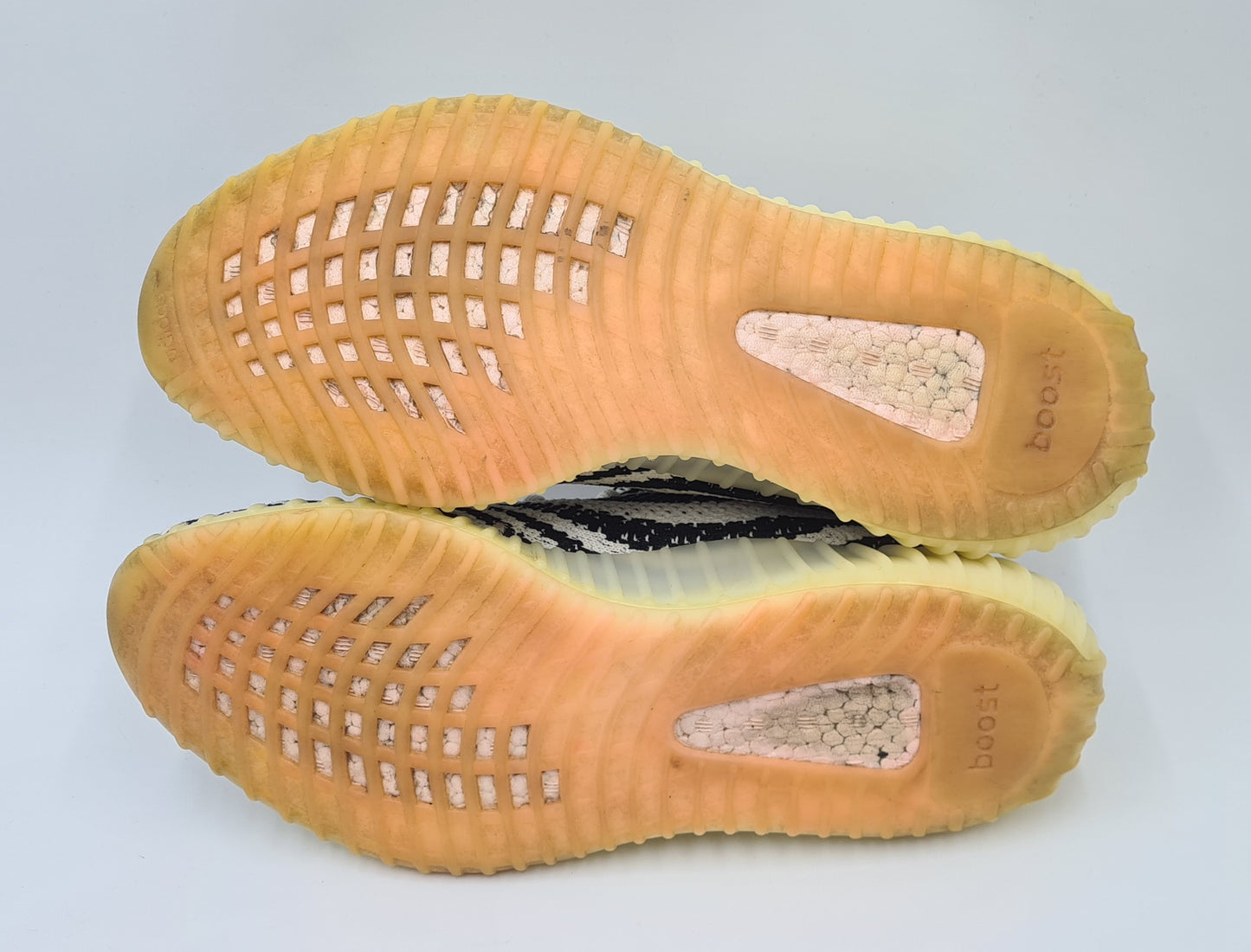 *TOP* 2016 Adidas Yeezy Boost 350 V2 'Zebra' Gr. UK 10,5 / EUR 45 1/3