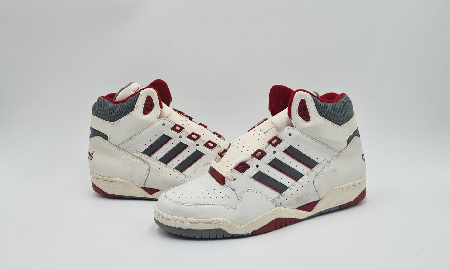 *NEU* Vintage 1990er Adidas Century Hungary UK 10 / EUR 44 2/3
