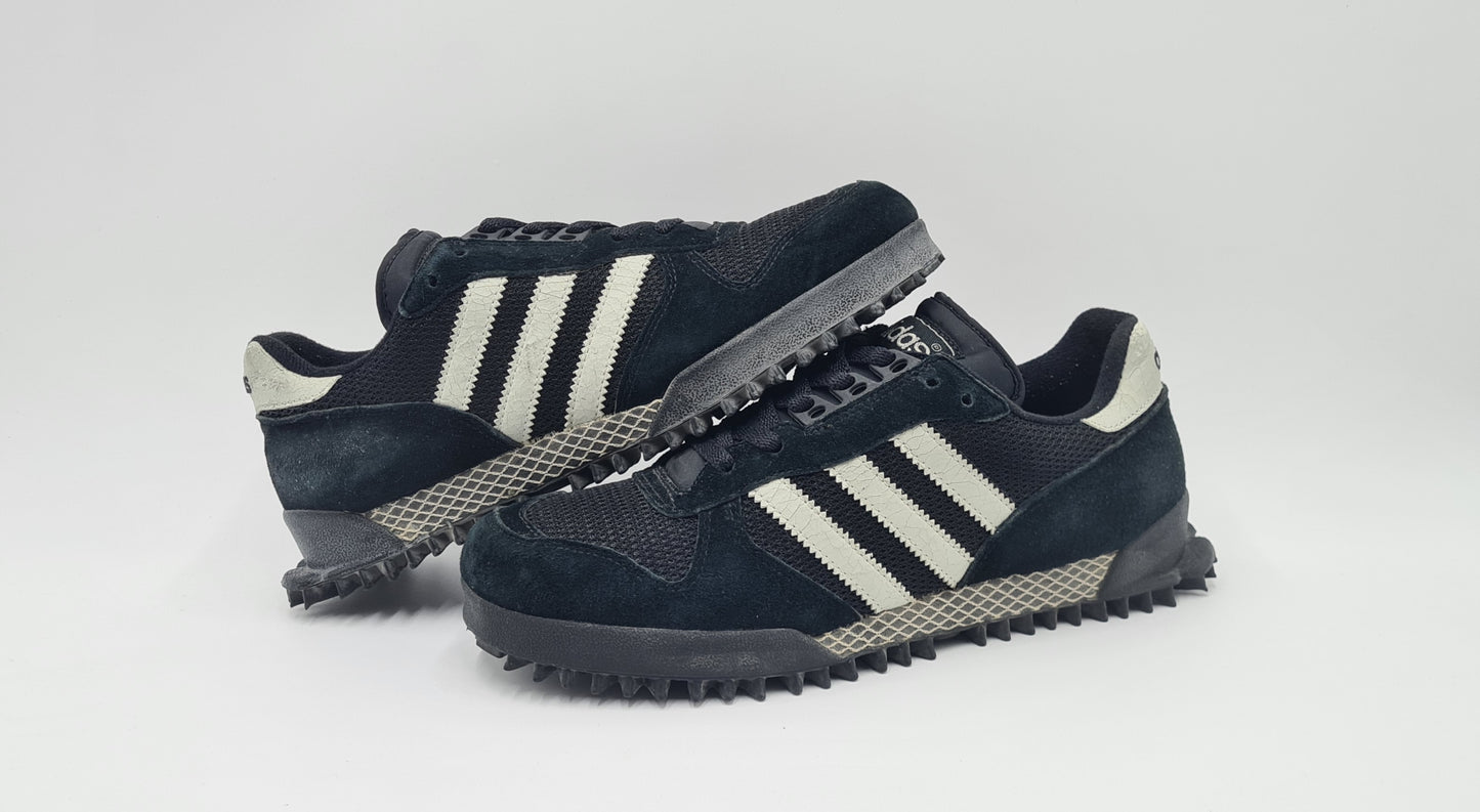 *Guter Zustand* 2002 Adidas Marathon TR Schwarz UK 8,5 / EUR 42 2/3