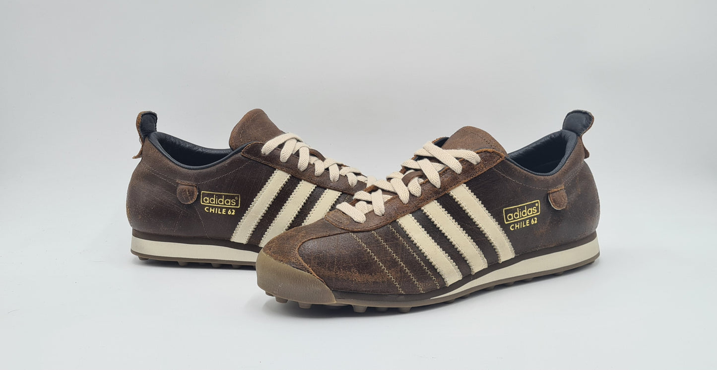 *WIE NEU* Vintage 2006 Adidas Chile 62 Braun UK 10 / EUR 44 2/3