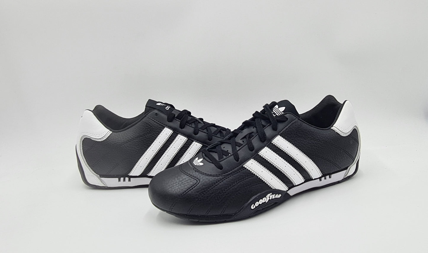 *NEU* 2014 Adidas Adi Racer Low Good Year Schwarz Gr. UK 10 / EUR 44 2/3