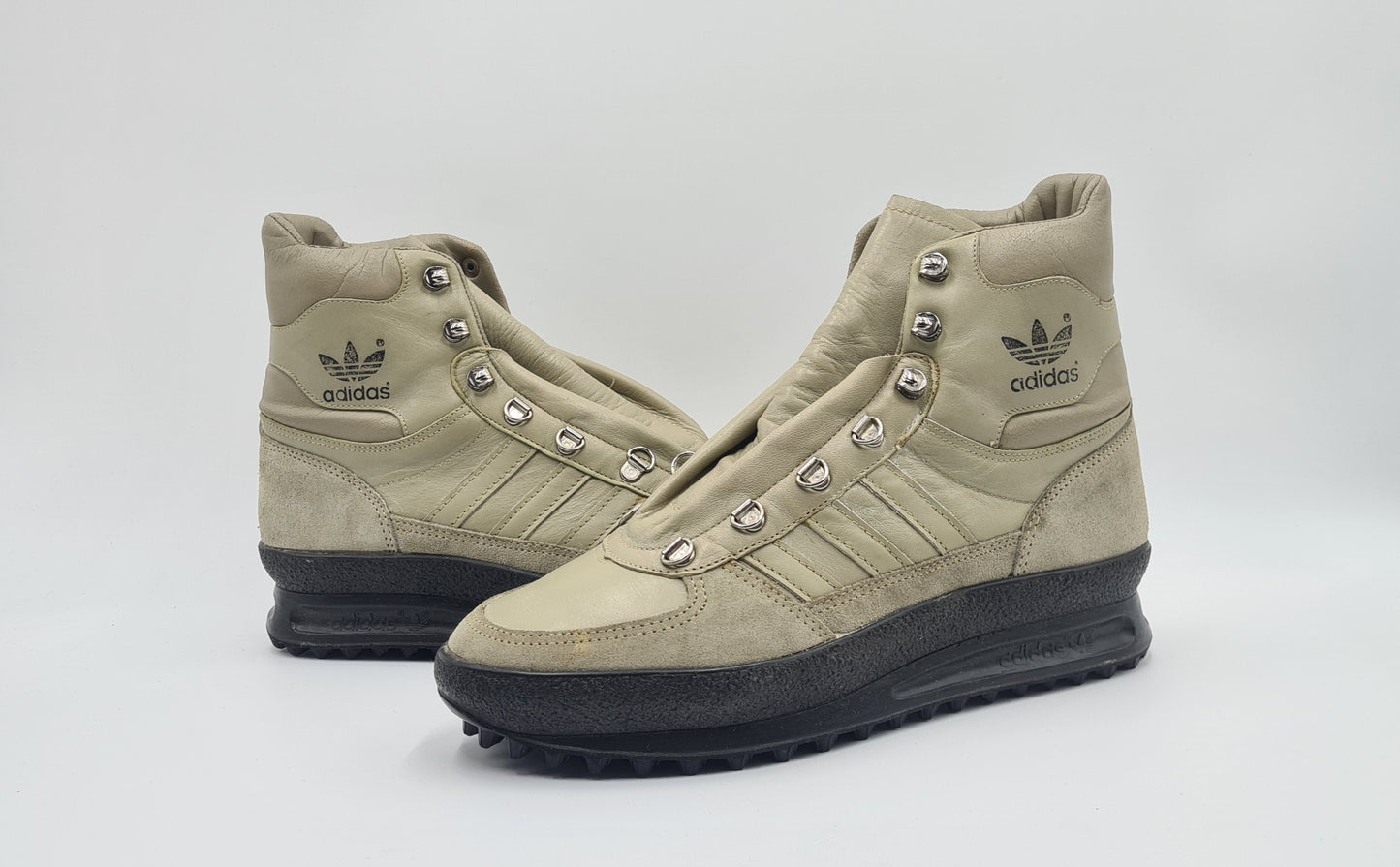 *WIE NEU* Vintage 1980er Adidas Trekking Boots Grau UK 9,5 / EUR 44