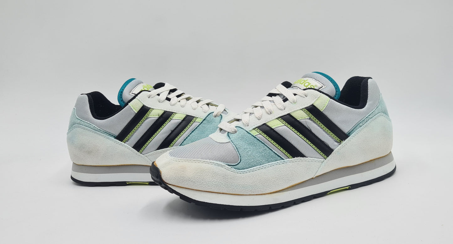 *Guter Zustand* Vintage 1993 Adidas Magnum Runner UK 8 / EUR 42