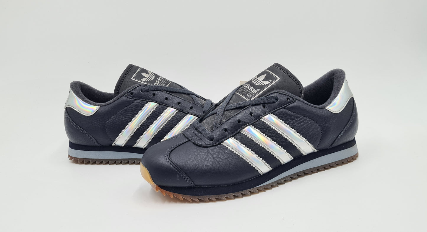 *NEW* 2002 Adidas Country RIP UK 7.5 / EUR 41 1/3