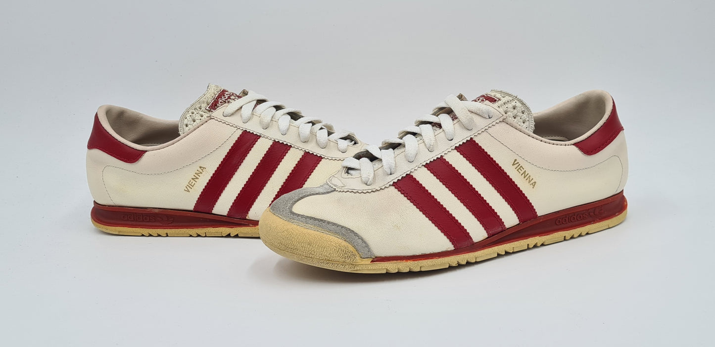 *Good Condition* Vintage 1980s Adidas Vienna West Germany UK 7.5 / EUR 41 1/3