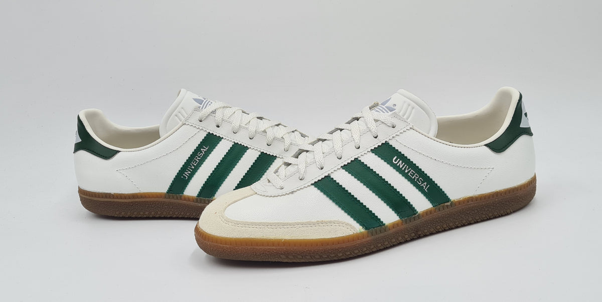 *NEW* Vintage 1980s Adidas Universal with green stripes UK 8 / EUR 42