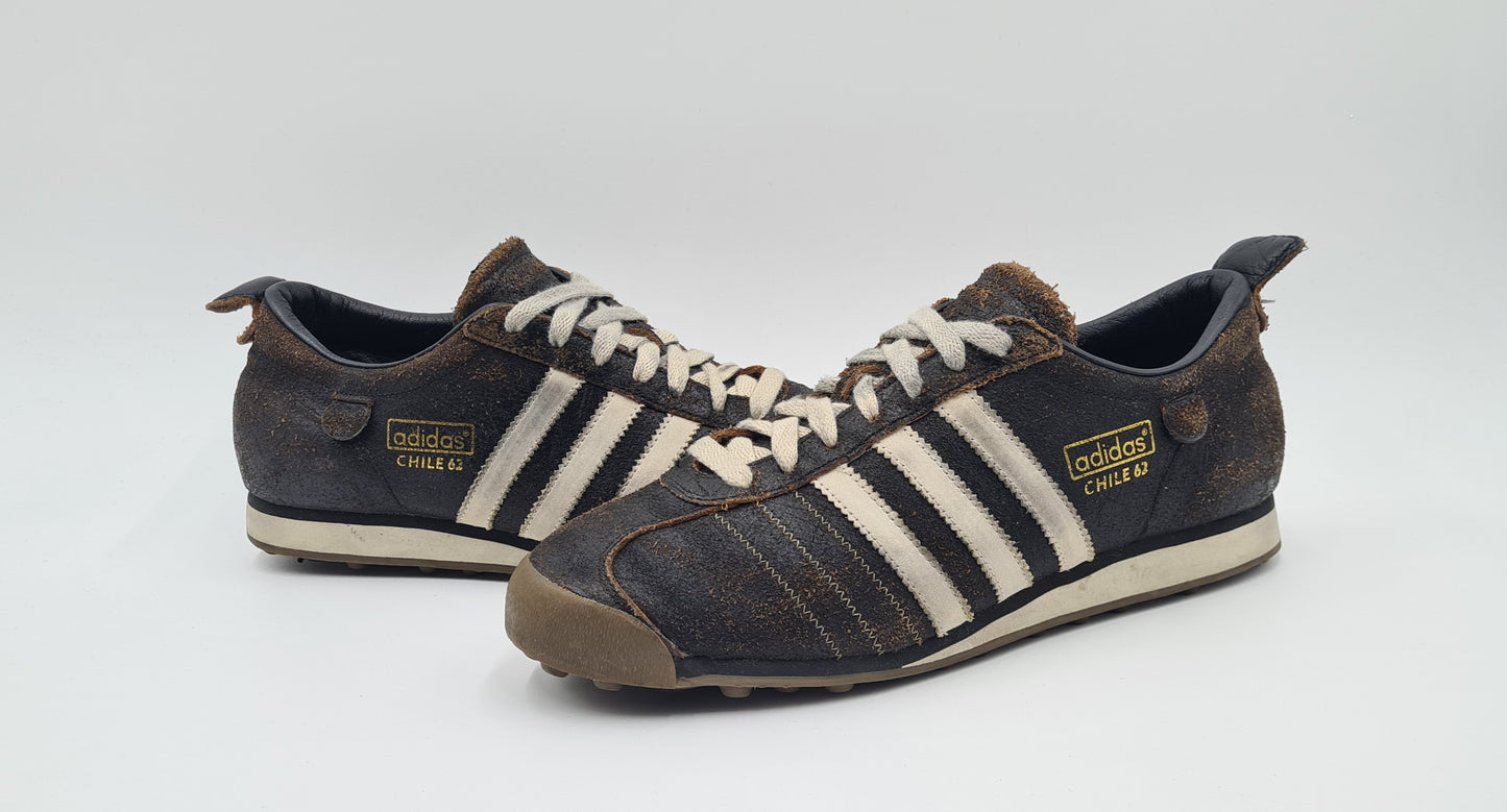 Vintage 2004 Adidas Chile 62 Brown UK 10 / EUR 44 2/3