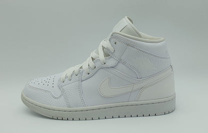 *LIKE NEW* 2020 Nike Air Jordan 1 Mid 'Triple White' white size. UK 7.5 / EUR 42