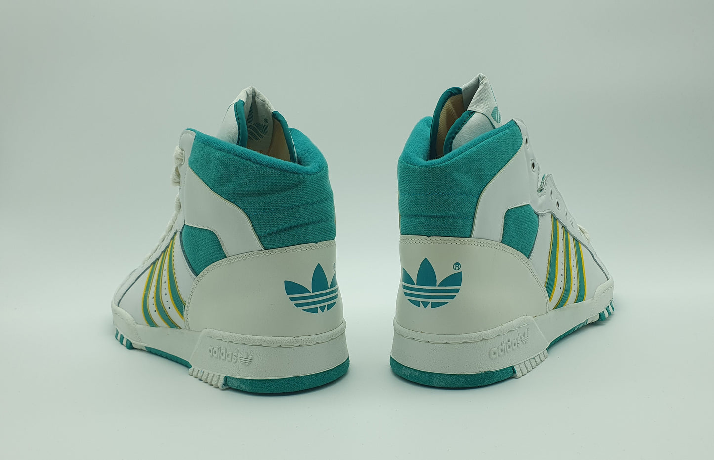 *BNIB* Vintage 1980s Adidas Connector Hi UK 8.5 / EUR 42 2/3