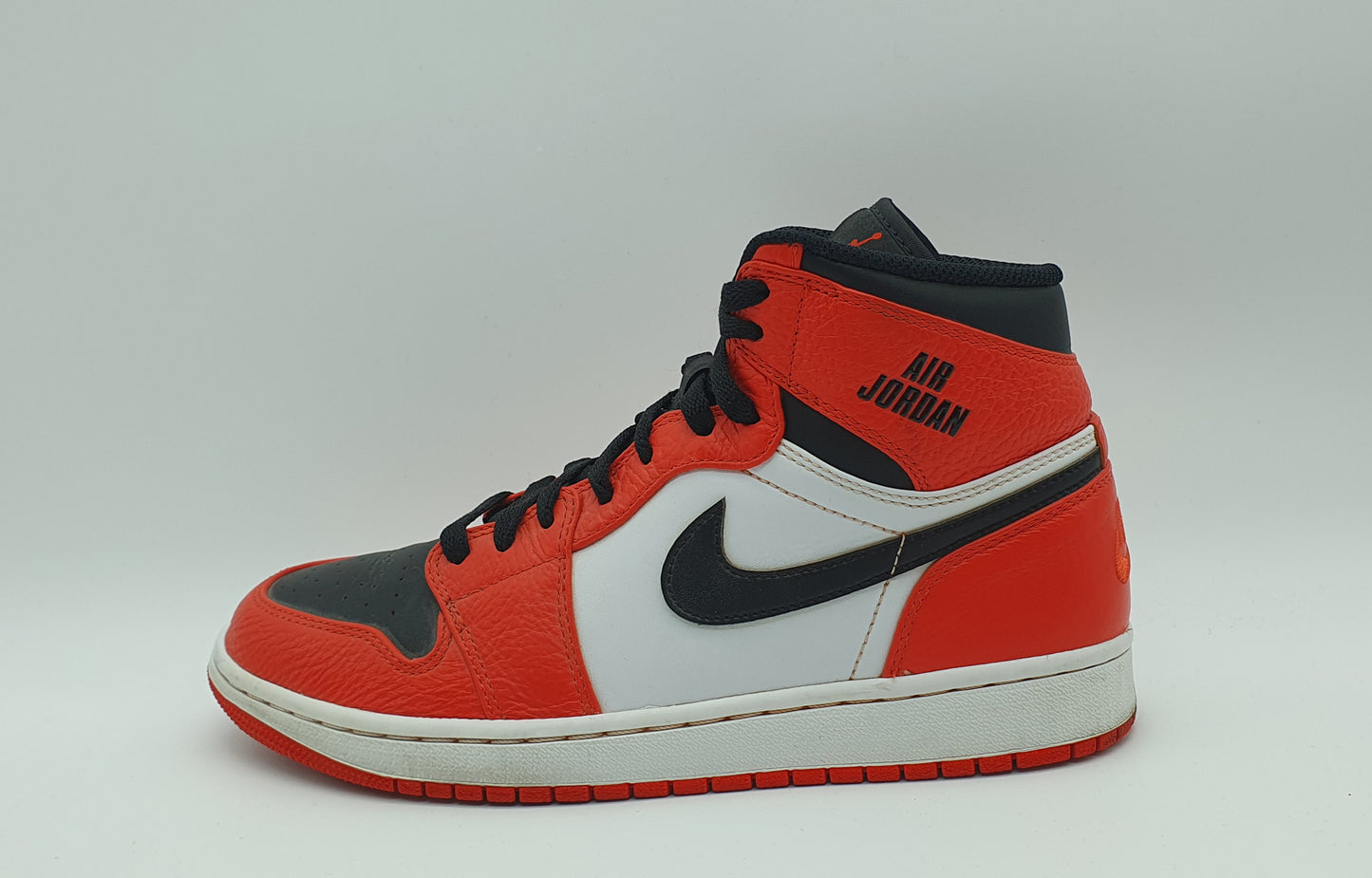 *VGC* 2016 Nike Air Jordan 1 High 'Air Max Orange' UK 7.5 / EUR 42